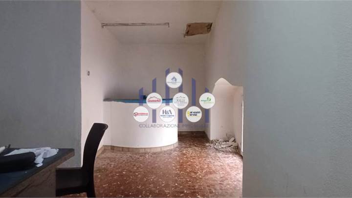 Centralissimo locale commerciale