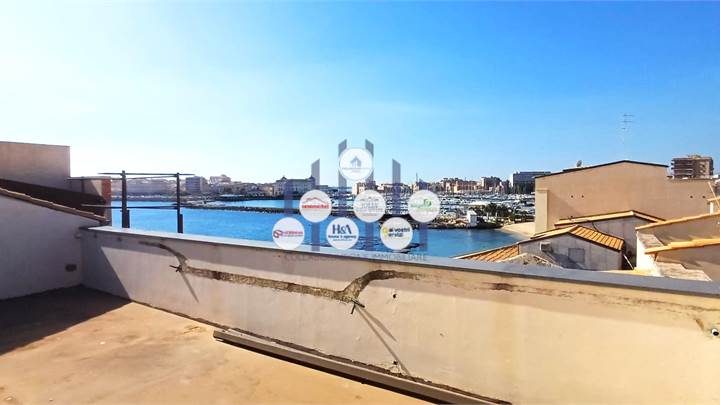 Con fantastica vista mare e Ortigia